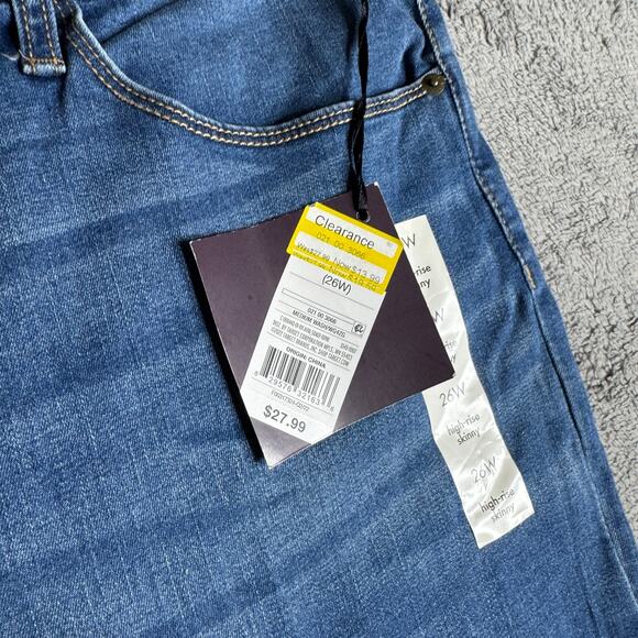 Ava & Viv High Rise Skinny Jeans NWT Womens 26W Blue Stretch Denim - Picture 3 of 9